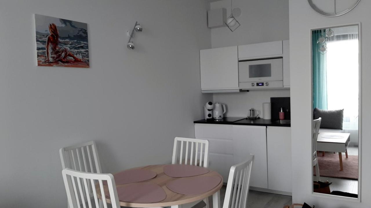 Apartament Morza Szum - Plac Unii- Parking Gdynia Bagian luar foto